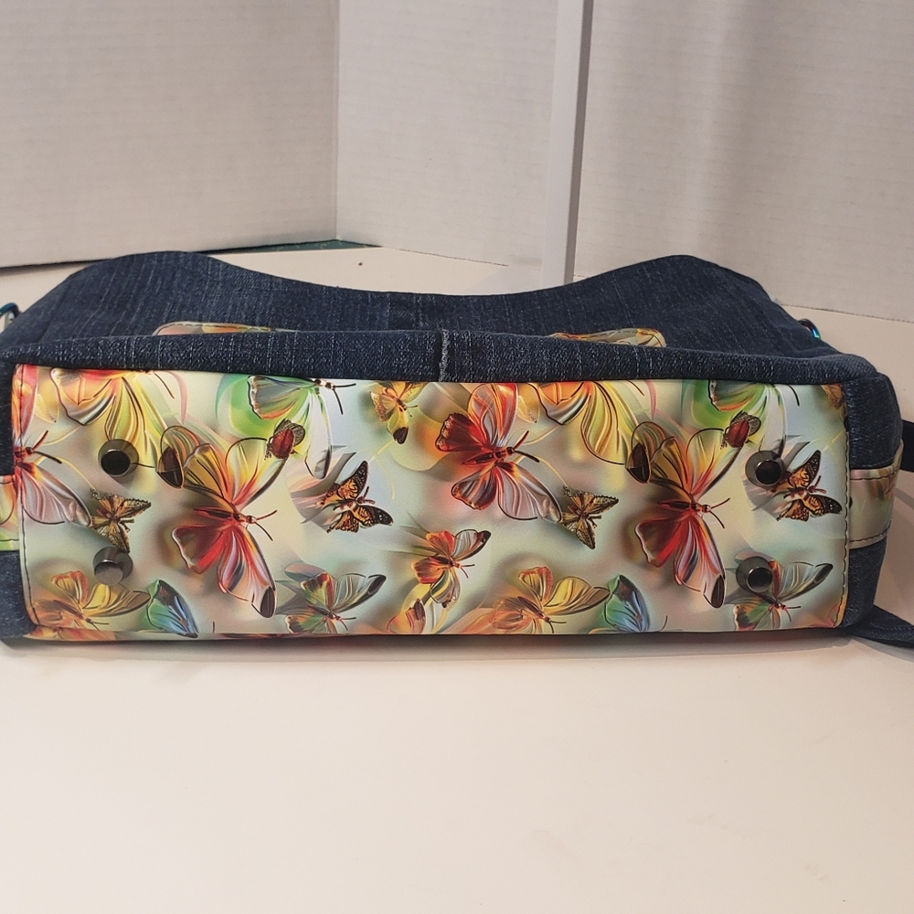 Handmade Shoulder Bag - Picture 9 of 10